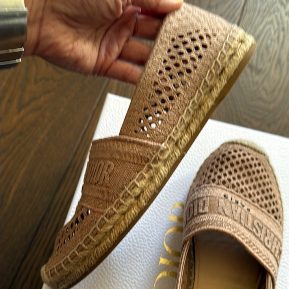 AUTHENTIC Christian Dior Nude Mesh Espadrilles (RARE color) - Picture 7 of 13